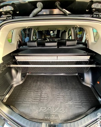 Toyota RAV4 cena 109700 przebieg: 76800, rok produkcji 2018 z Myślenice małe 172